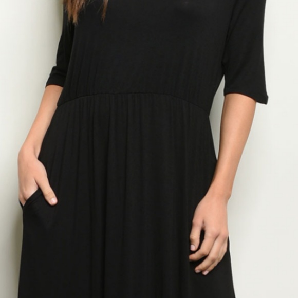 Agnes & Dora "Hera" Black Short Sleeve Maxi Dress - Picture 2 of 8